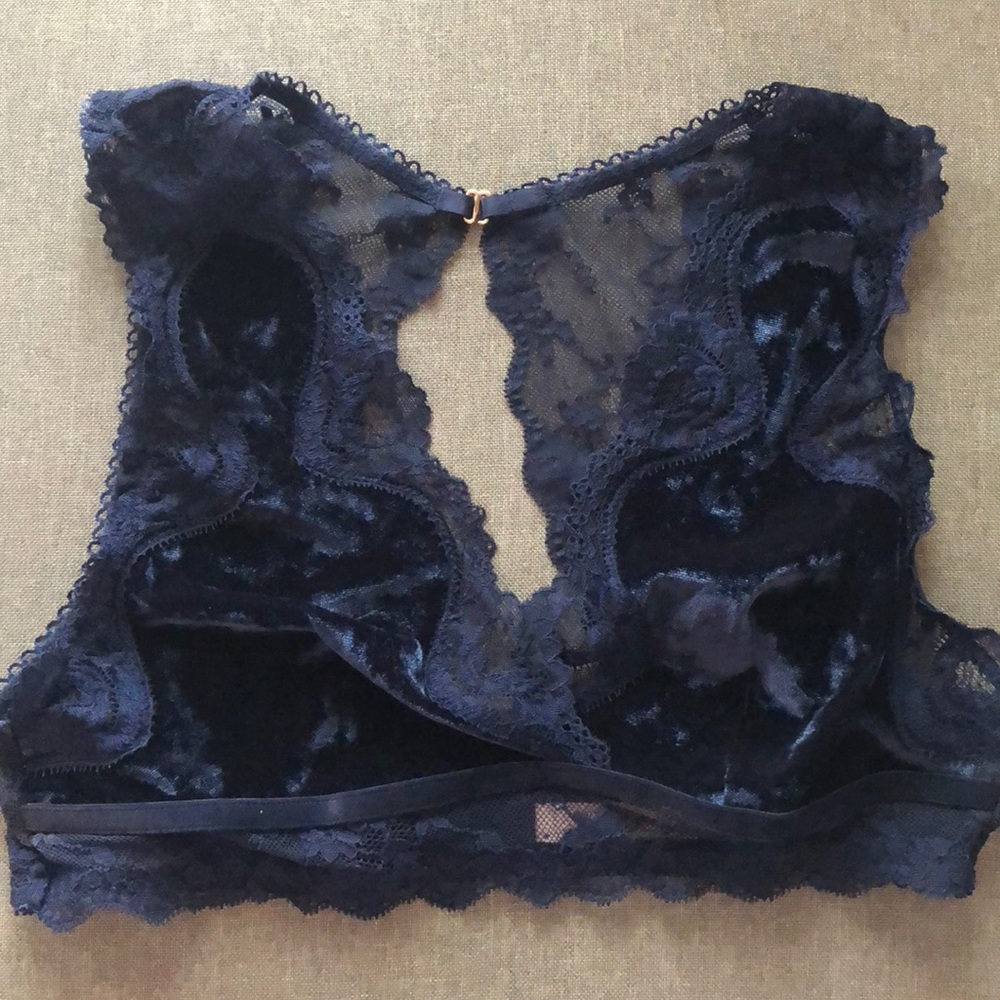 Victoria’s Secret bralette